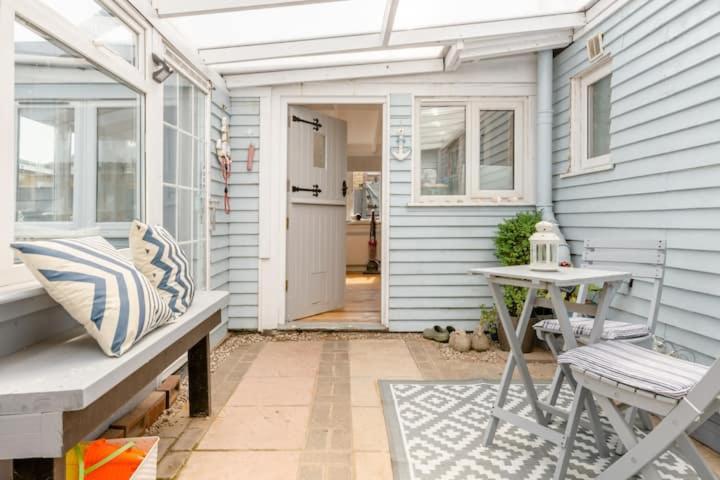 Dog Friendly Cottage 2 Mins To Beach With Hot Tub And Zappi Ev Lessingham Exterior foto