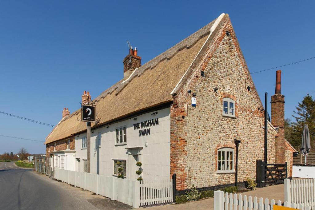 Dog Friendly Cottage 2 Mins To Beach With Hot Tub And Zappi Ev Lessingham Exterior foto